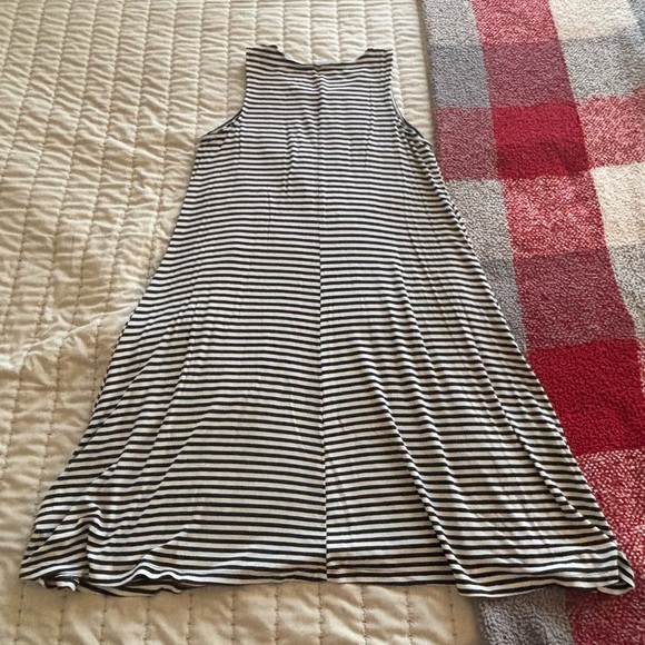 Old navy Striped Sleeveless Dress - Picture 2 of 3